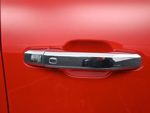 Used 2024 Chevrolet Silverado 2500 LTZ w/ LTZ Premium Package image 8