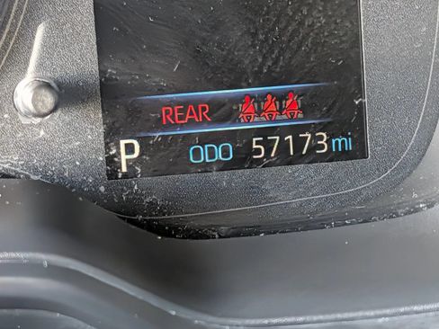 Used 2020 Toyota Corolla LE FWD image 33