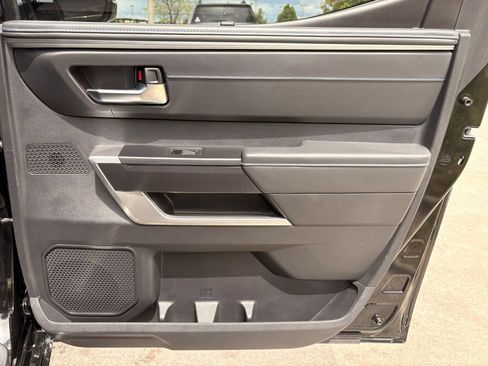 Used 2023 Toyota Tundra Platinum AWD/4WD image 25