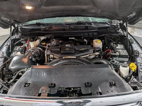 Used 2017 RAM 3500 Big Horn image 42