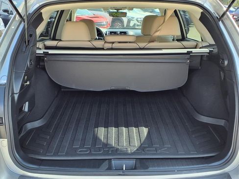 Used 2018 Subaru Outback 3.6R Limited image 25