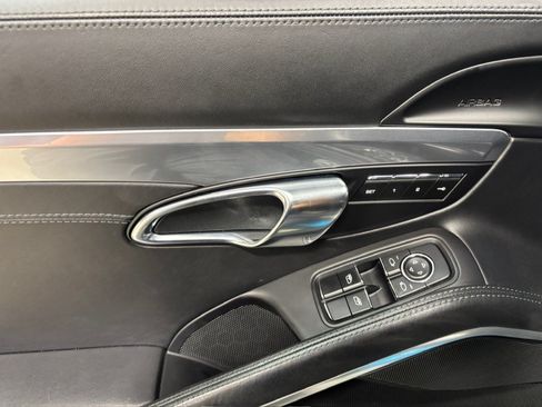Used 2017 Porsche 911 Carrera S RWD image 19