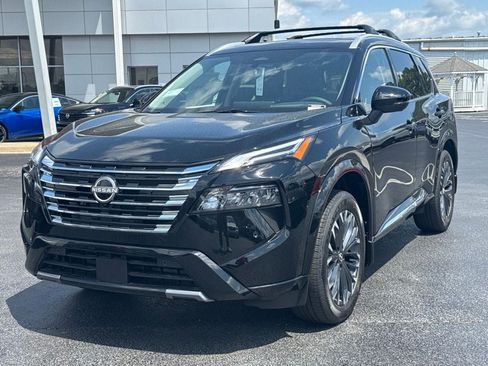 New 2026 Nissan Rogue Platinum w/ Platinum Premium Package AWD/4WD image 1