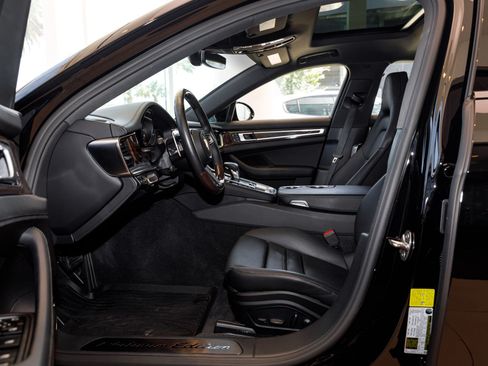 Used 2023 Porsche Panamera Platinum Edition RWD image 23