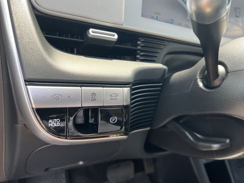 Used 2024 Hyundai Ioniq 5 SEL RWD image 33