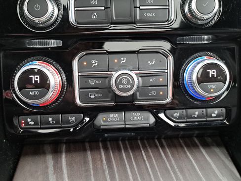 Used 2022 GMC Yukon XL Denali w/ Max Trailering Package AWD/4WD image 24