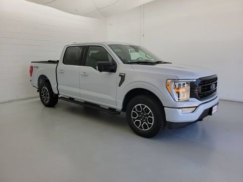 Used 2022 Ford F150 XLT w/ Equipment Group 302A High AWD/4WD image 4