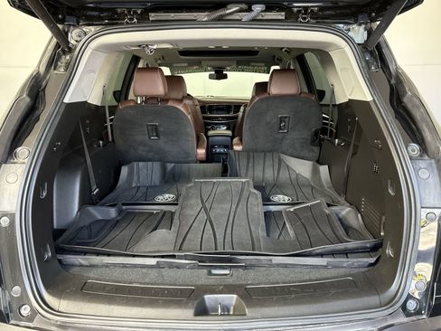 Used 2019 Buick Enclave Avenir w/ Avenir Technology Package image 29