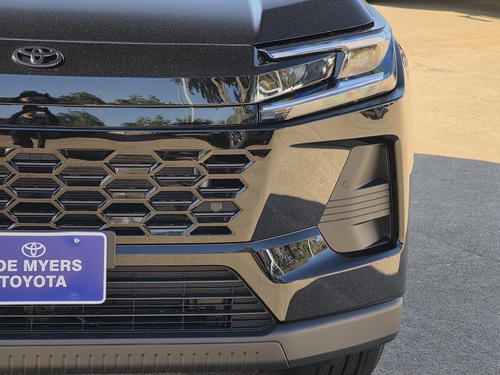 New 2026 Toyota RAV4 XLE Premium FWD image 4