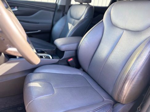Used 2020 Hyundai Santa Fe SEL image 11