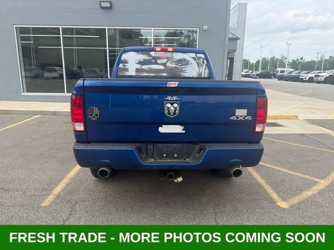 Used 2017 RAM 1500 Express AWD/4WD image 3