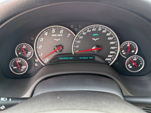 Used 2011 Chevrolet Corvette Grand Sport w/ Preferred Equipment Group image 17