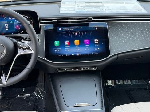 New 2026 Mercedes-Benz E 350 4MATIC Sedan image 22