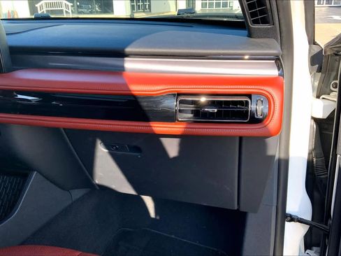 Used 2025 Lincoln Aviator Reserve RWD image 19