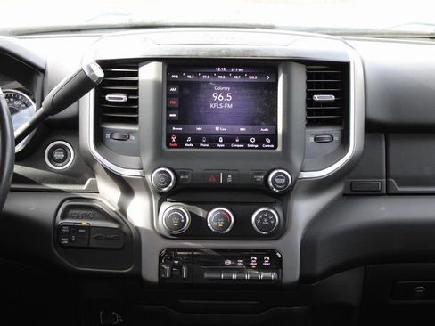 Used 2019 RAM 2500 Big Horn image 21