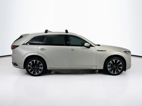 Used 2025 MAZDA CX-90 3.3 Turbo S w/ Premium Plus AWD/4WD image 4