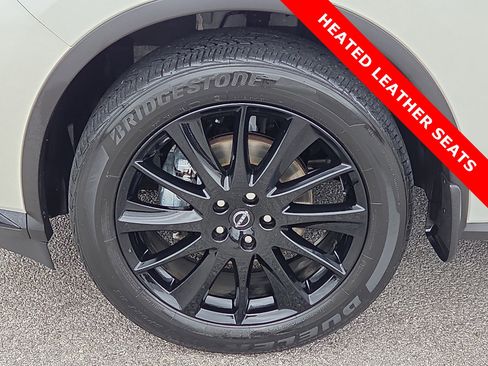 Used 2024 Nissan Murano SV w/ SV Midnight Edition Package FWD image 7