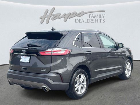 Used 2020 Ford Edge SEL w/ Convenience Package FWD image 3