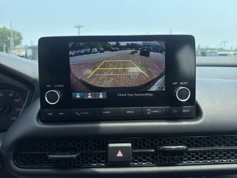 Used 2024 Honda HR-V LX image 19