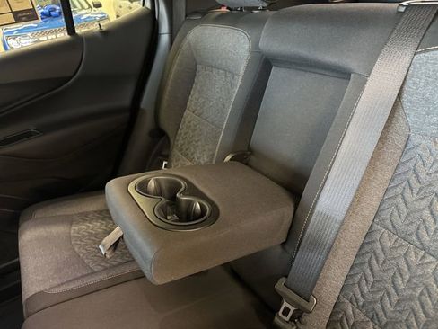 Used 2024 Chevrolet Equinox LT FWD image 25