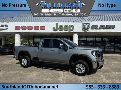 Used 2024 GMC Sierra 2500 Pro w/ Convenience Package