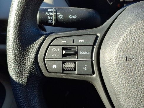 Used 2023 Honda HR-V LX image 20