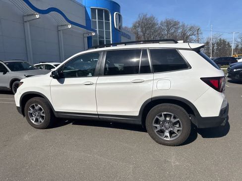 Used 2023 Honda Passport TrailSport image 30