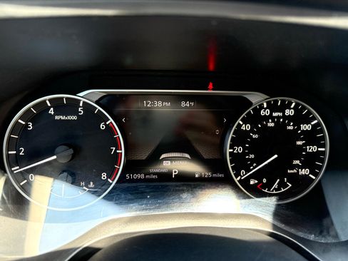 Used 2023 Nissan Rogue SV image 26