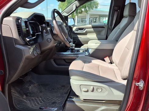 Used 2025 Chevrolet Silverado 1500 LTZ w/ LTZ Premium Package AWD/4WD image 17