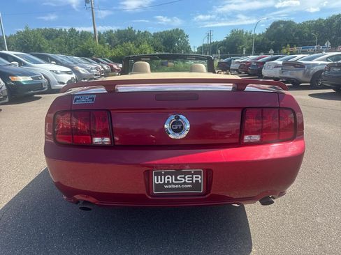 Used 2006 Ford Mustang GT RWD image 6