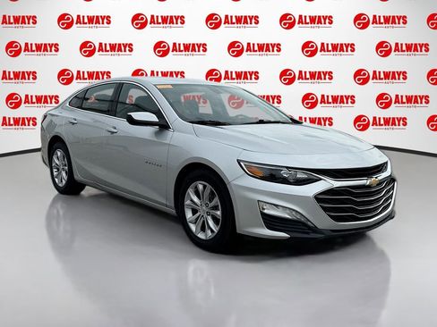 Used 2020 Chevrolet Malibu LT image 3