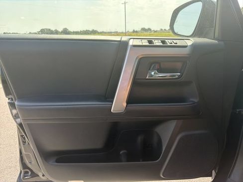Used 2024 Toyota 4Runner SR5 Premium AWD/4WD image 71