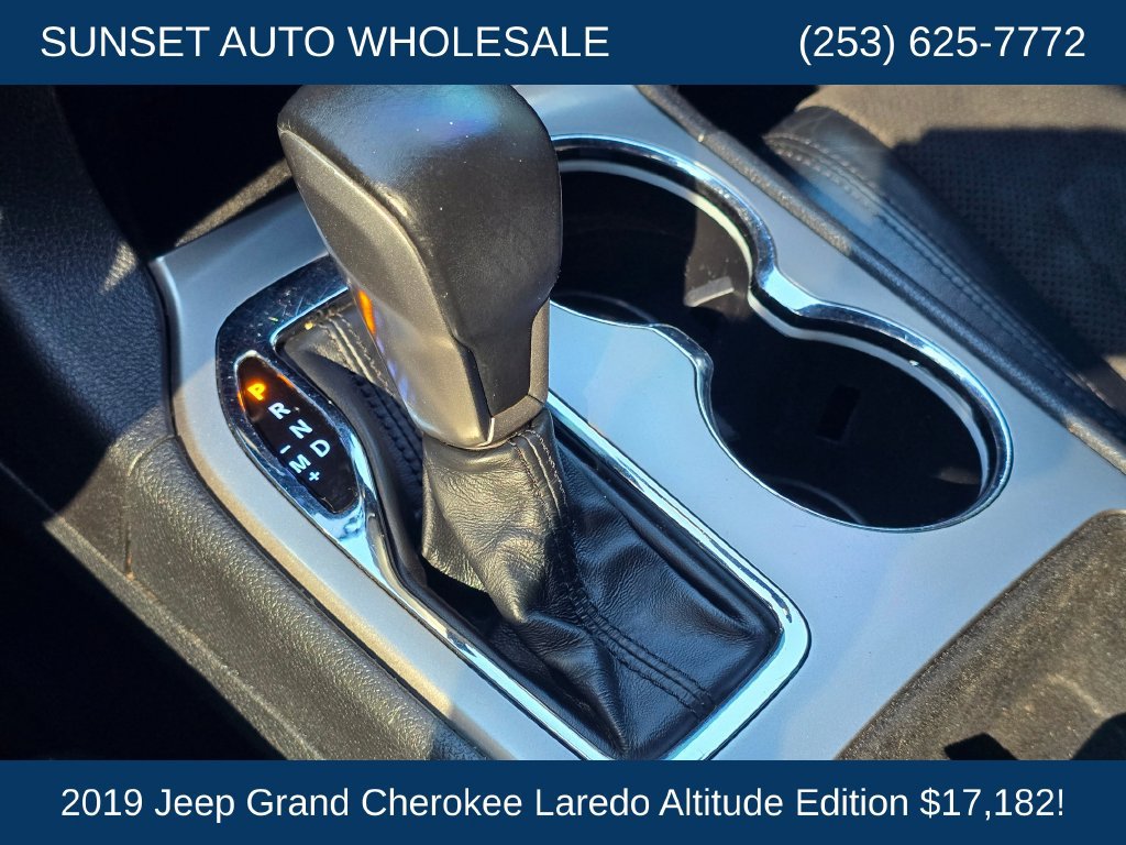 Used 2019 Jeep Grand Cherokee Altitude AWD/4WD image 34