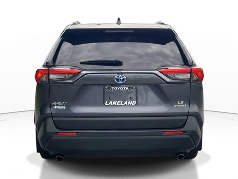 Used 2024 Toyota RAV4 LE AWD/4WD image 6