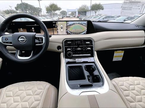 New 2026 Nissan Armada Platinum image 5