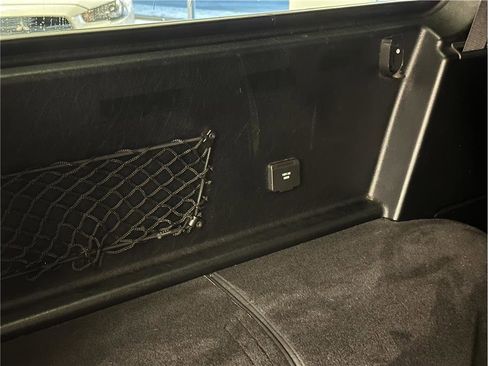 Used 2016 Mercedes-Benz G 63 AMG 4MATIC image 21