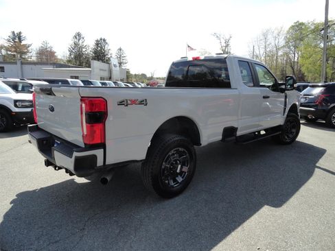 Used 2025 Ford F250 XL w/ STX Appearance Package AWD/4WD image 5