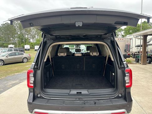 Used 2024 Ford Expedition Max Limited RWD image 20