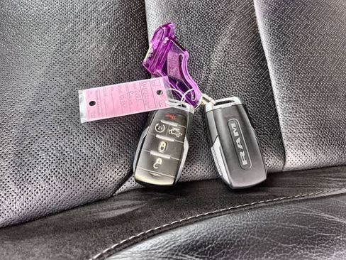 Used 2023 RAM 1500 Laramie image 21