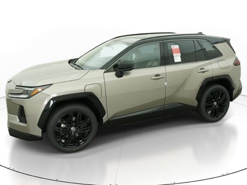 New 2026 Toyota RAV4 XSE AWD/4WD image 2