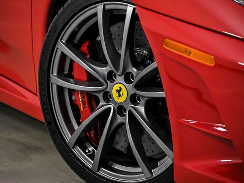 Used 2009 Ferrari F430 Scuderia RWD image 3