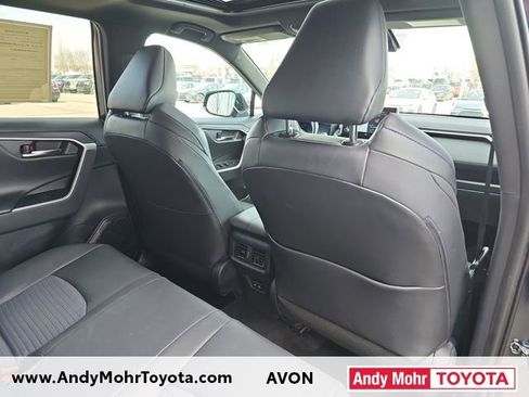 Used 2019 Toyota RAV4 XSE w/ Carpet Mat Package image 33