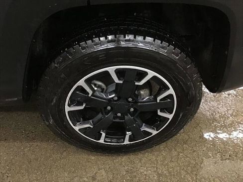 Certified 2023 Jeep Renegade Trailhawk image 10