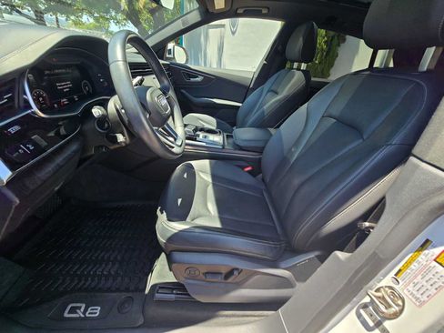 Used 2021 Audi Q8 Prestige w/ Prestige Package AWD/4WD image 24