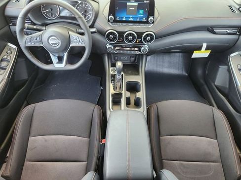 New 2025 Nissan Sentra SR w/ Midnight Edition image 20