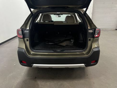 Used 2023 Subaru Outback Limited AWD/4WD image 23