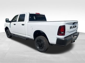 New 2026 RAM 2500 Tradesman AWD/4WD video 3