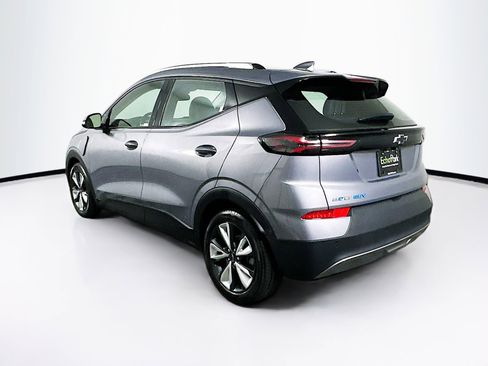 Used 2023 Chevrolet Bolt EUV LT w/ Convenience Package image 5