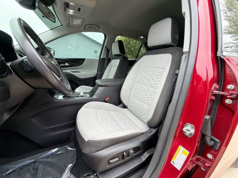 Used 2020 Chevrolet Equinox LT AWD/4WD image 13