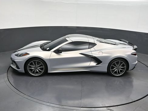 Used 2024 Chevrolet Corvette Stingray Coupe w/ Z51 Performance Package RWD image 16